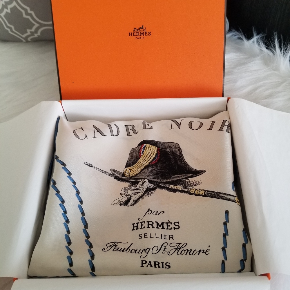 Authentic Hermes scarf "Cadre Noir" silk scarf